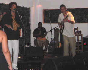 santoriniband.JPG (68496 bytes)